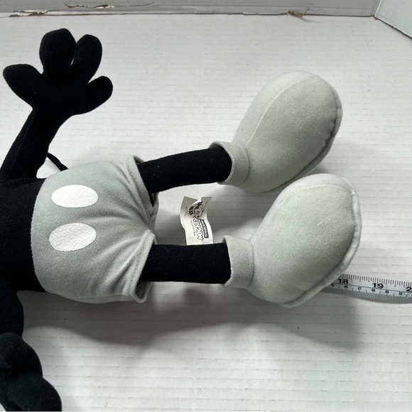 MICKEY PLUSH DISNEY STORE STEAMBOAT RETRO BLACK AND WHITE - Picture 7 of 10